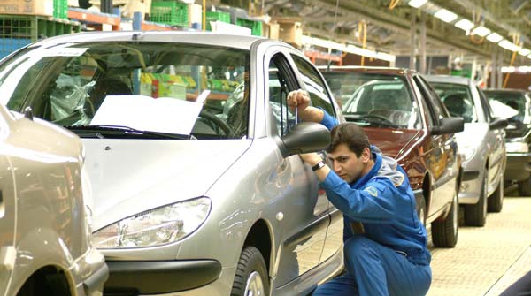 کدام استراتژی برای توسعه صنعت خودرو ایران مناسب است؟